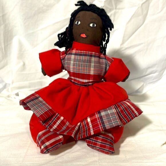 Handmade cloth doll   - Picture 1 of 6